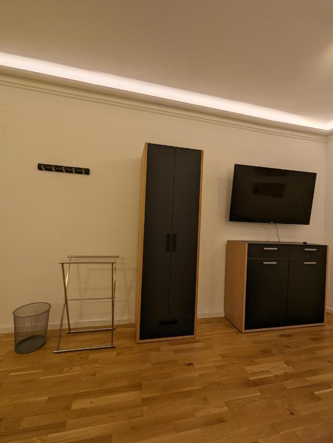 Gemuetliche Im Herzen Der Stadt Em-apartments Deutschland Homestay